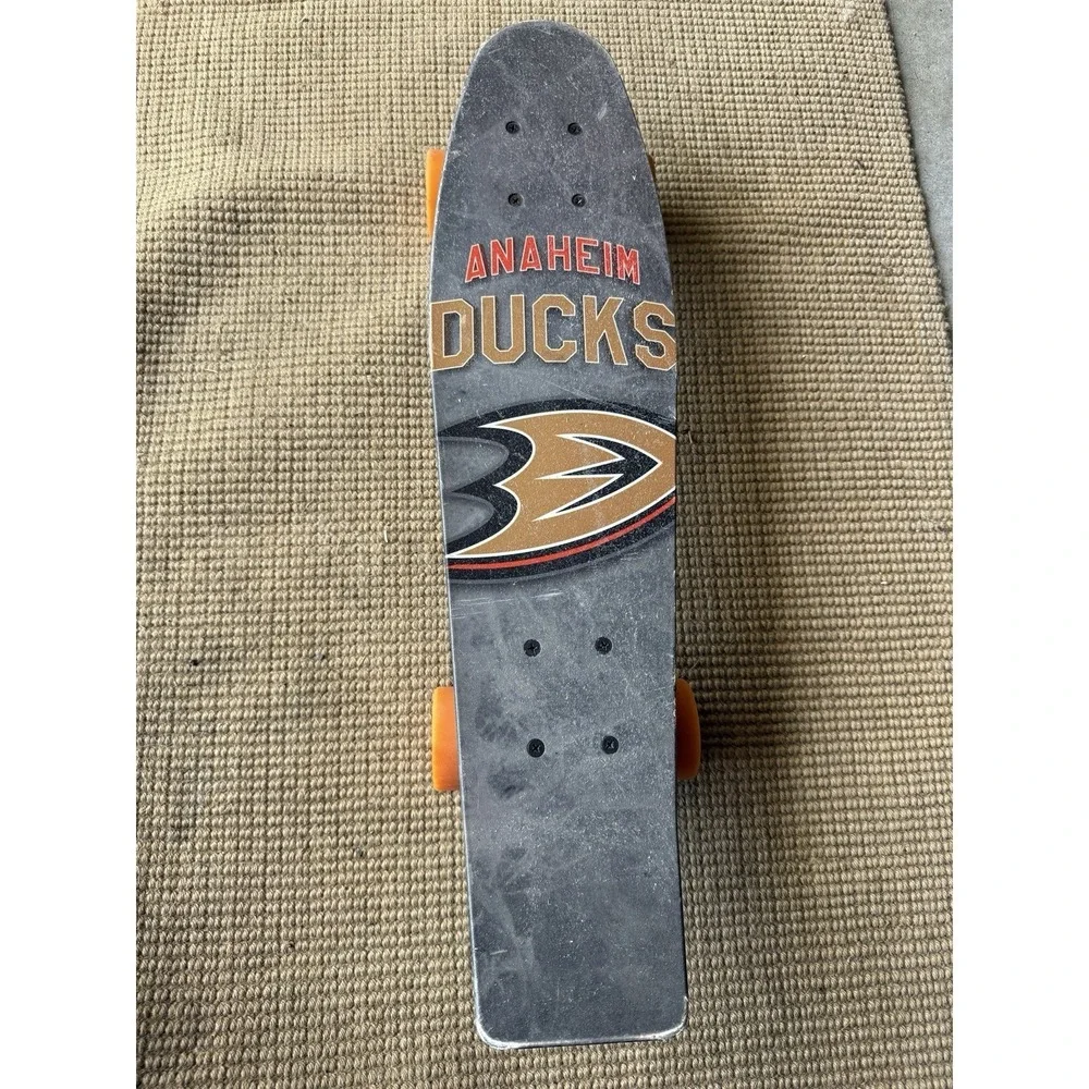 Anaheim Ducks  Aluminati NHL licensed Skateboard - RARE